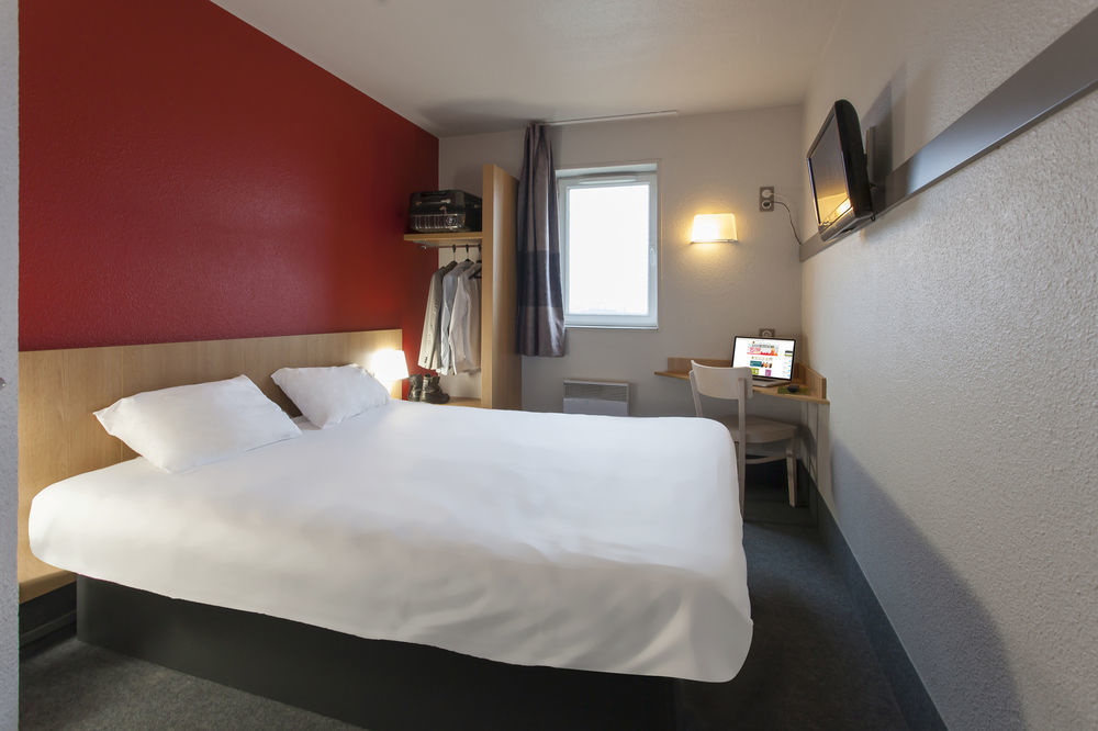 B&B Hotel Poitiers 1 Futuroscope شاسنوي دي بويتو المظهر الخارجي الصورة